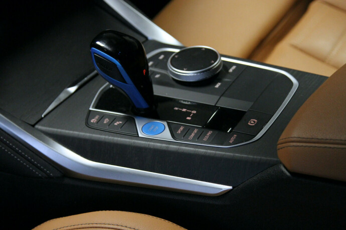 bmw-i4-m50-elektrisitet-2023-big-14