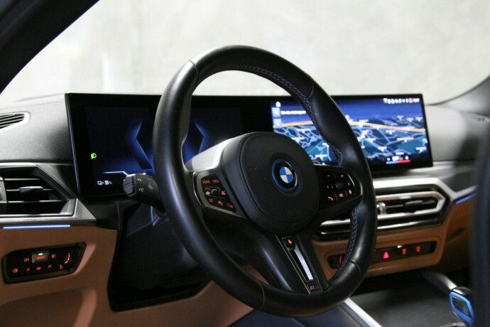 bmw-i4-m50-elektrisitet-2023-big-19