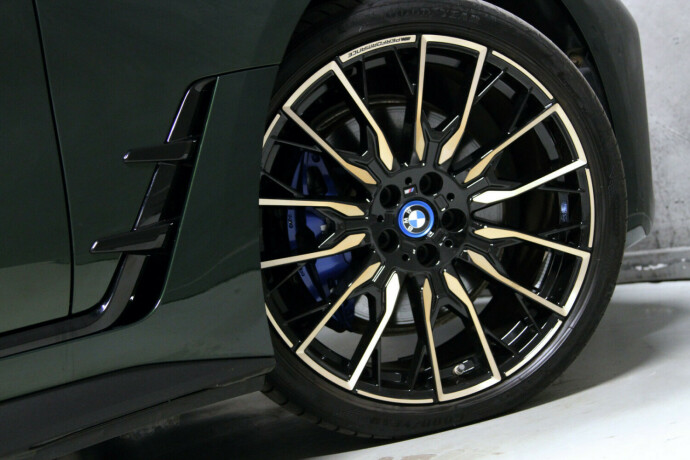 bmw-i4-m50-elektrisitet-2022-big-31