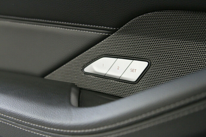 bmw-i4-m50-elektrisitet-2022-big-22