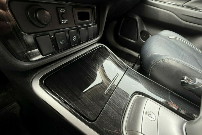 mitsubishi-outlander-elektrisitetbensin-2016-big-24