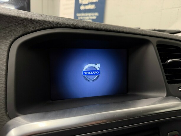 volvo-s60-diesel-2011-big-16