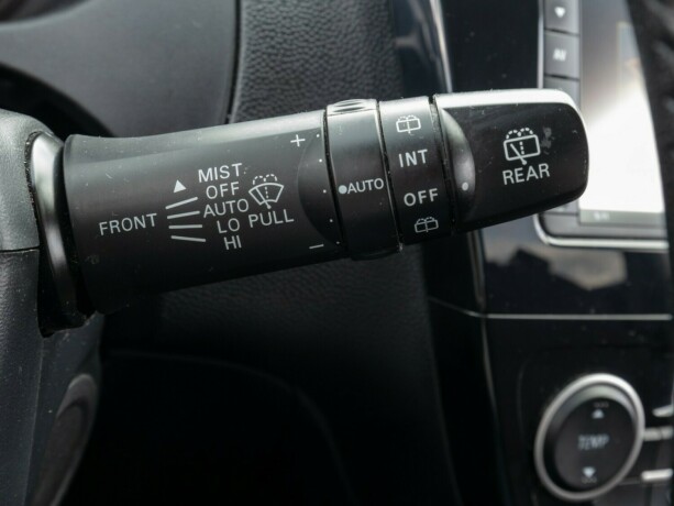 mitsubishi-space-star-bensin-2013-big-34