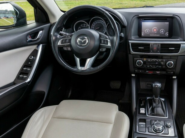 mazda-cx-5-bensin-2016-big-26