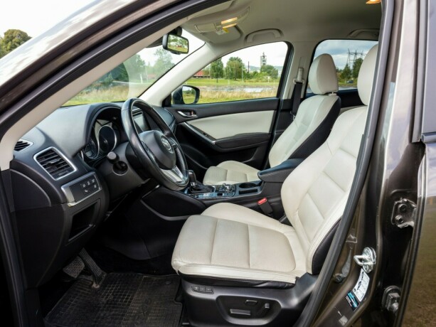 mazda-cx-5-bensin-2016-big-9