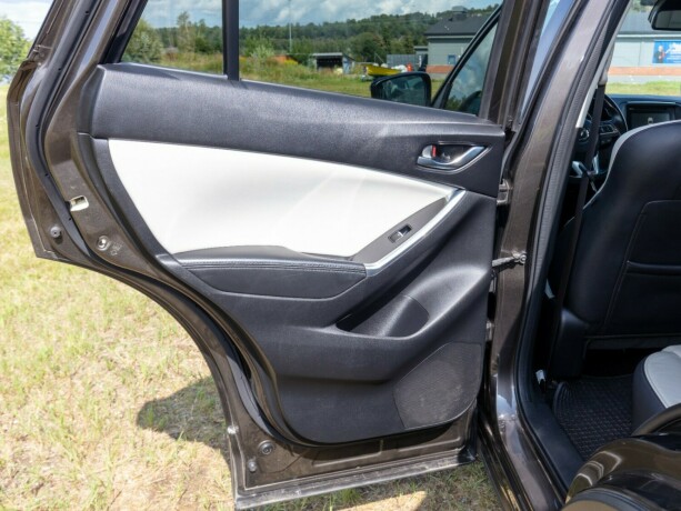 mazda-cx-5-bensin-2016-big-15