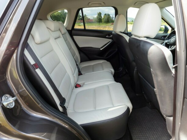 mazda-cx-5-bensin-2016-big-19