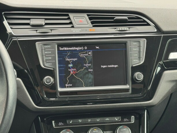 volkswagen-touran-diesel-2017-big-11