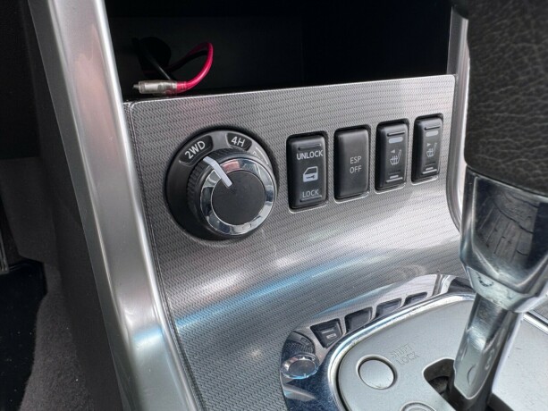 nissan-navara-diesel-2012-big-20