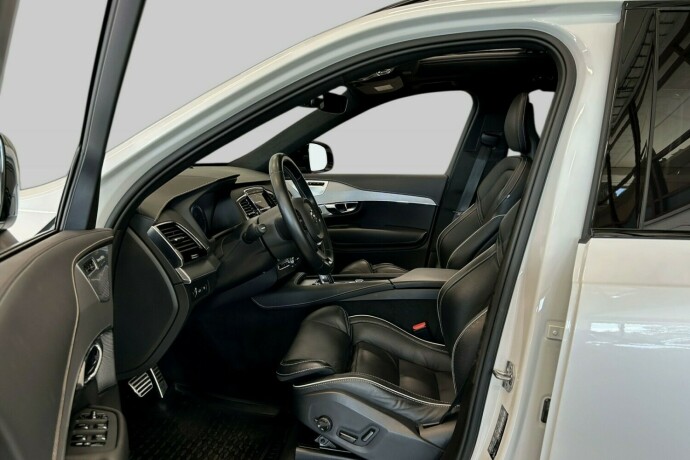 volvo-xc-90-elektrisitetbensin-2021-big-7