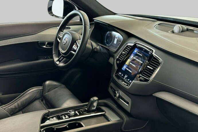 volvo-xc-90-elektrisitetbensin-2021-big-12