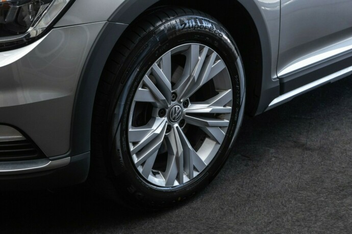 volkswagen-passat-alltrack-diesel-2016-big-2