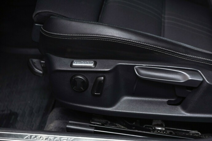 volkswagen-passat-alltrack-diesel-2016-big-21