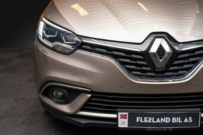 renault-grand-scenic-diesel-2018-big-6