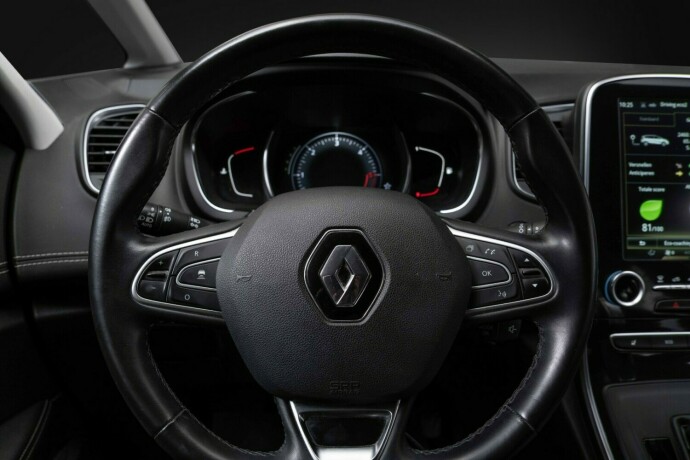 renault-grand-scenic-diesel-2018-big-14