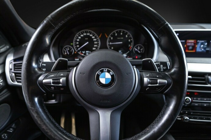 bmw-x5-plug-in-petrol-2018-big-9