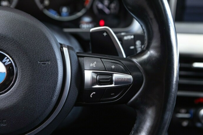 bmw-x5-plug-in-petrol-2018-big-11