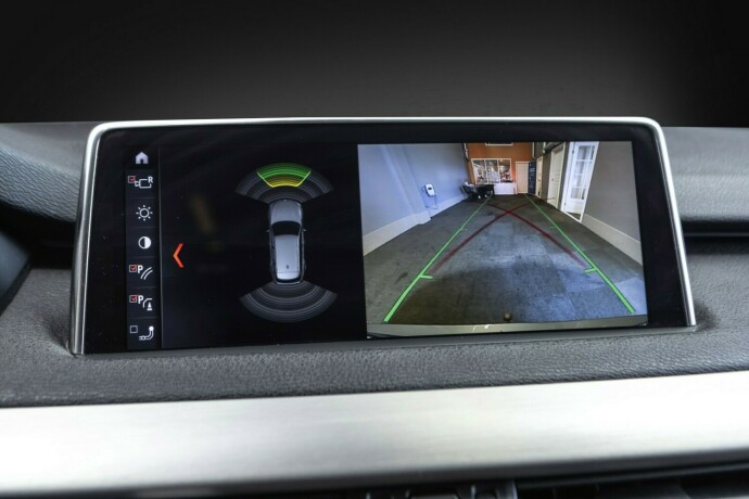 bmw-x5-plug-in-petrol-2018-big-17