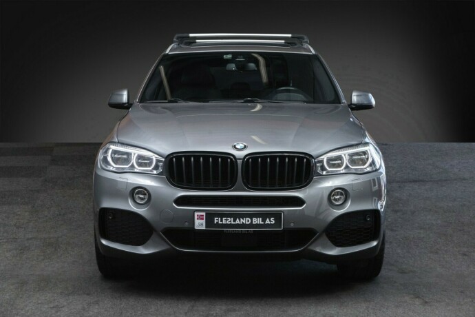 bmw-x5-plug-in-petrol-2018-big-3