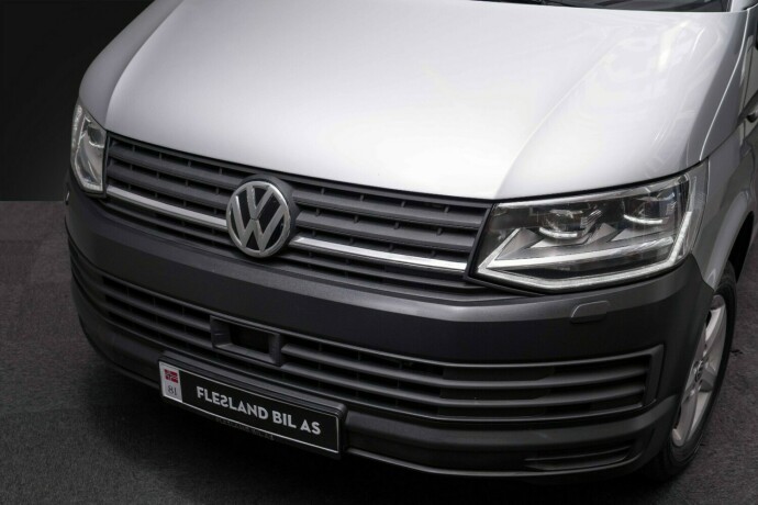 volkswagen-transporter-diesel-2017-big-3