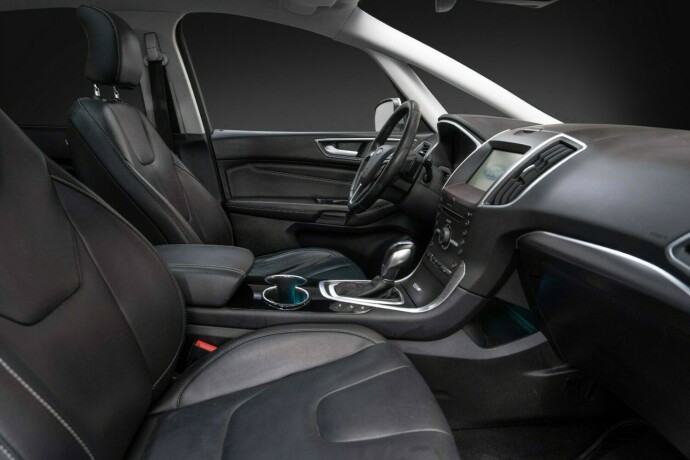 ford-s-max-diesel-2016-big-35