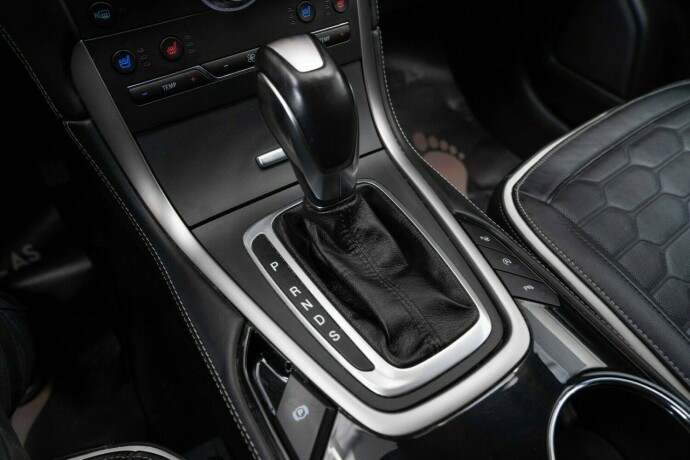 ford-s-max-diesel-2018-big-18