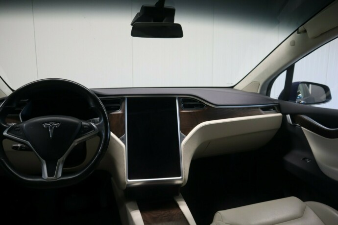 tesla-model-x-elektrisitet-2018-big-20
