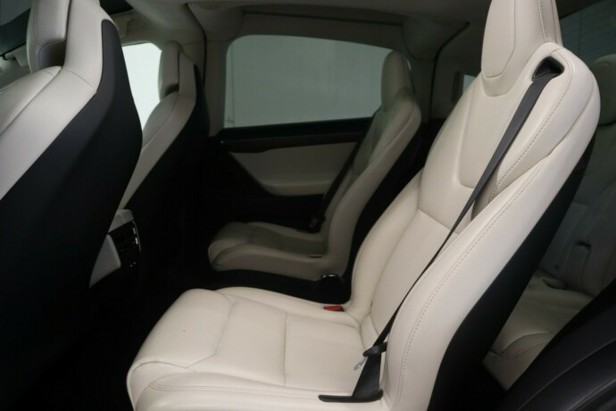 tesla-model-x-elektrisitet-2018-big-18