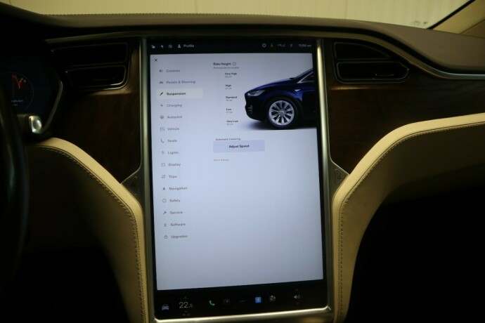 tesla-model-x-elektrisitet-2018-big-34