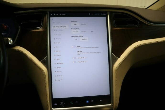 tesla-model-x-elektrisitet-2018-big-33