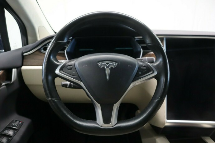 tesla-model-x-elektrisitet-2018-big-23