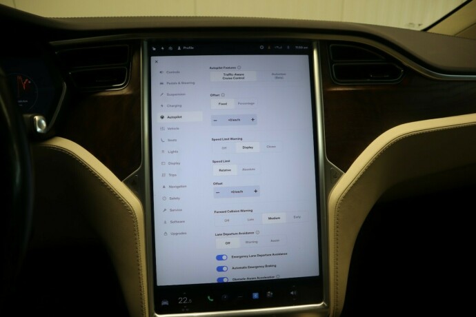 tesla-model-x-elektrisitet-2018-big-35