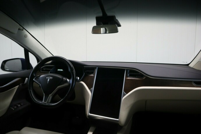 tesla-model-x-elektrisitet-2018-big-22