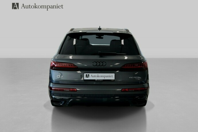 audi-q7-elektrisitetbensin-2020-big-4