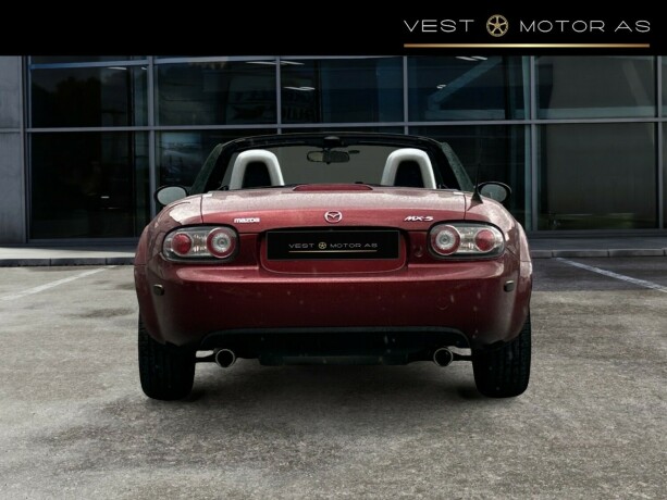 mazda-mx-5-bensin-2007-big-11