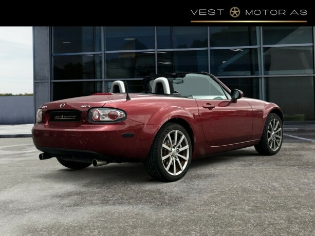 mazda-mx-5-bensin-2007-big-14