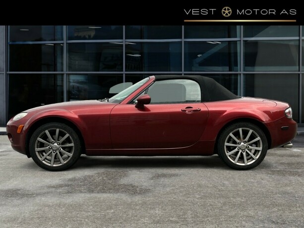 mazda-mx-5-bensin-2007-big-6