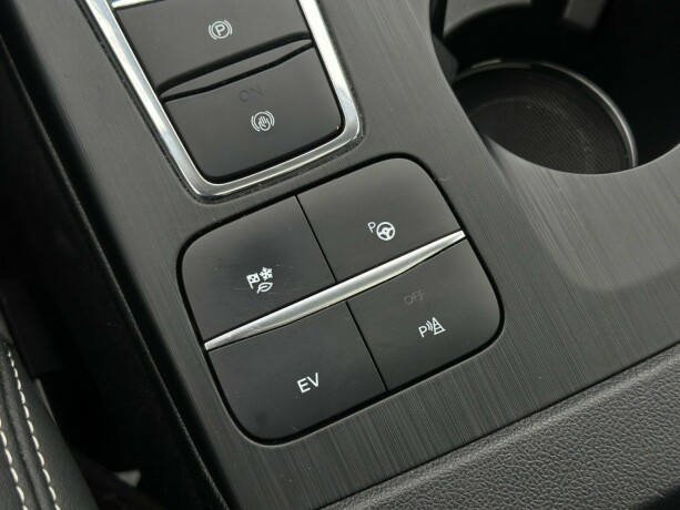 ford-kuga-plug-in-petrol-2021-big-20