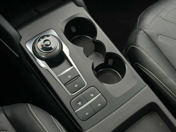 ford-kuga-plug-in-petrol-2021-big-18