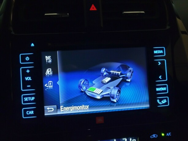 toyota-prius-elektrisitetbensin-2016-big-22