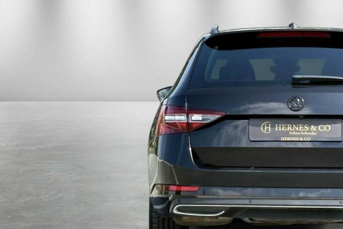 skoda-superb-diesel-2018-big-8