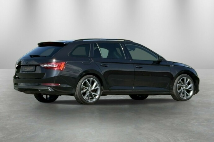 skoda-superb-diesel-2018-big-5
