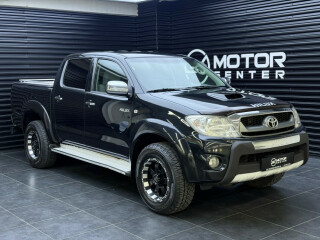 Toyota | HiLux | Diesel | 2011