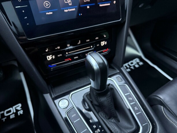 volkswagen-passat-elektrisitetbensin-2021-big-31