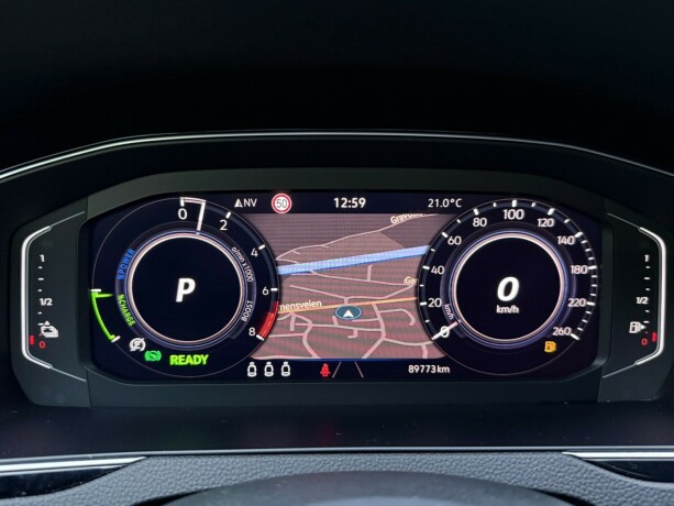 volkswagen-passat-elektrisitetbensin-2021-big-16
