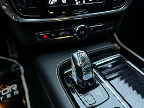 volvo-v90-elektrisitetbensin-2018-big-31
