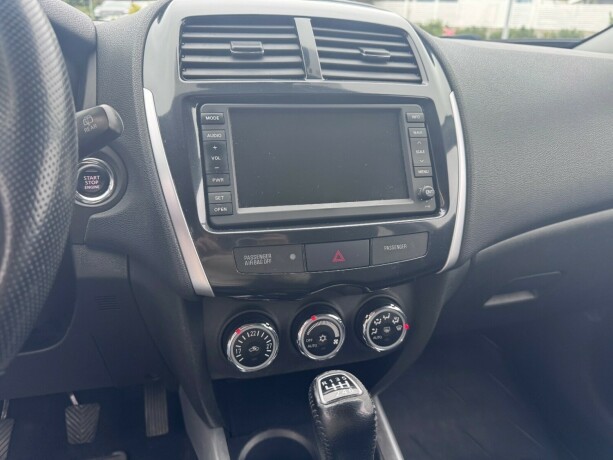 peugeot-4008-diesel-2012-big-16