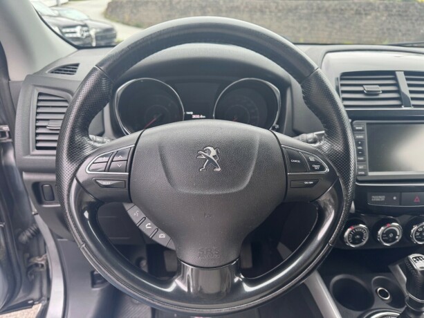 peugeot-4008-diesel-2012-big-12