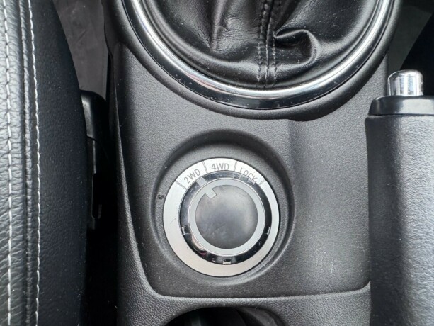 peugeot-4008-diesel-2012-big-15