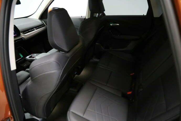bmw-ix1-elektrisitet-2024-big-8